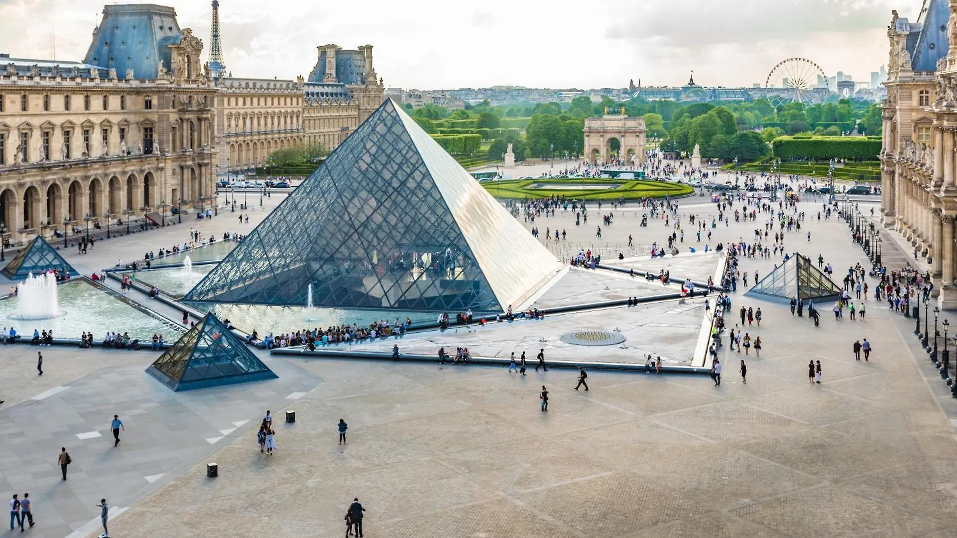 Luxe Louvre * باريس